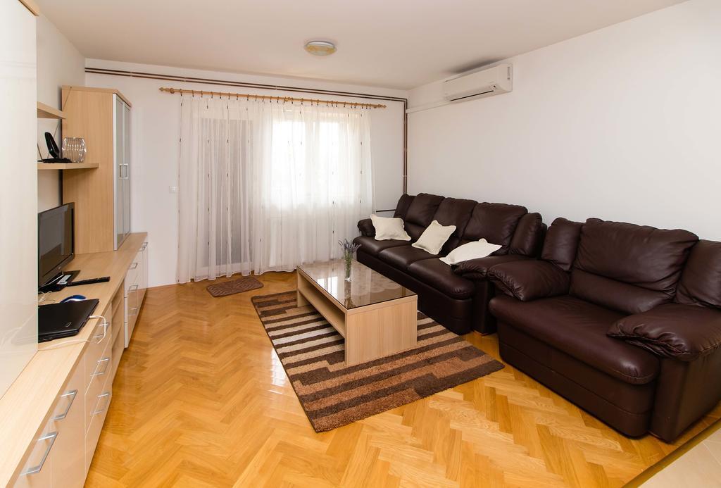 Apartment Peran Šibenik Eksteriør billede